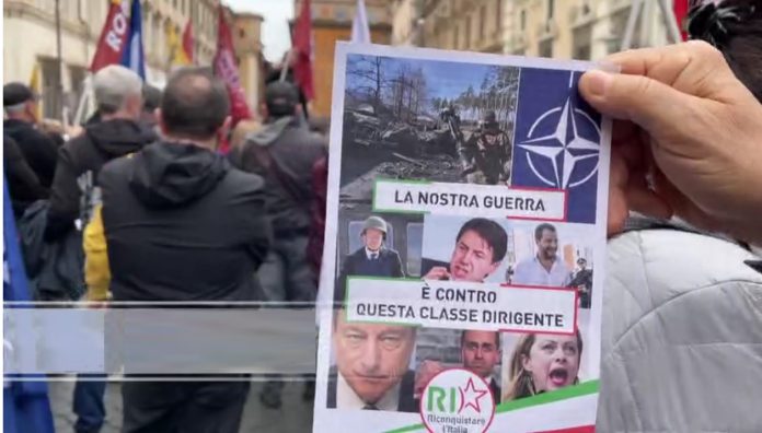 اٹلی میں نیٹو کے خلاف اور روس کی حمایت میں مظاہرہ