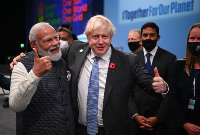 برطانوی وزیراعظم کا دورہ بھارت بھی دہلی کو ماسکو سے دور نہ کرسکا