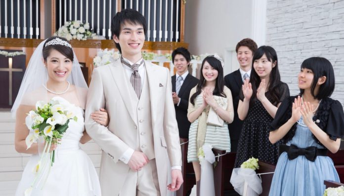 جاپانی نوجوان شادی سے انکار کرنے لگے