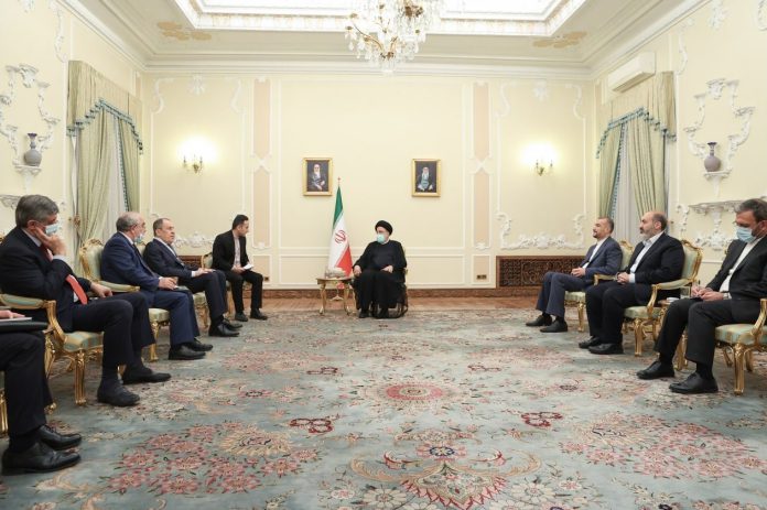 روسی وزیر خارجہ کا دورہ ایران, ایرانی صدر سے ملاقات