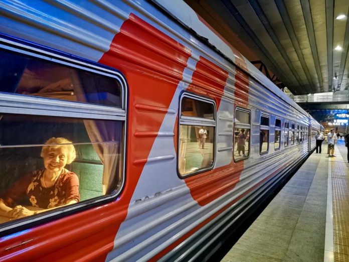روس اور یوکرین کے روسی زیر انتظام شہروں میں ریلوے بحال
