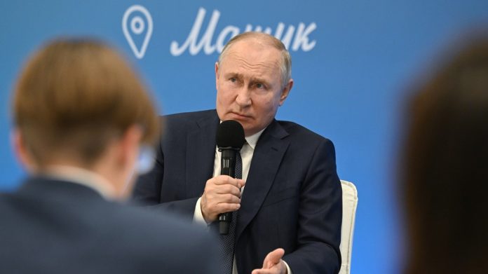 روس ناقابل تسخیر ملک ہے، پوتن