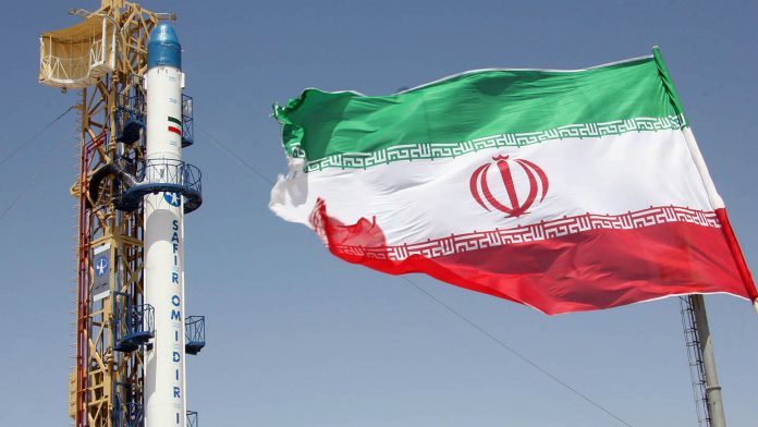 ایران کا آئندہ سال متعدد سیٹلائٹ خلا میں روانہ کرنے کا اعلان
