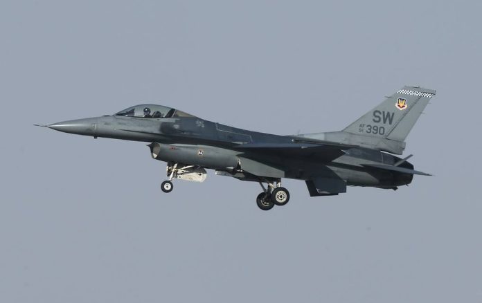 F-16