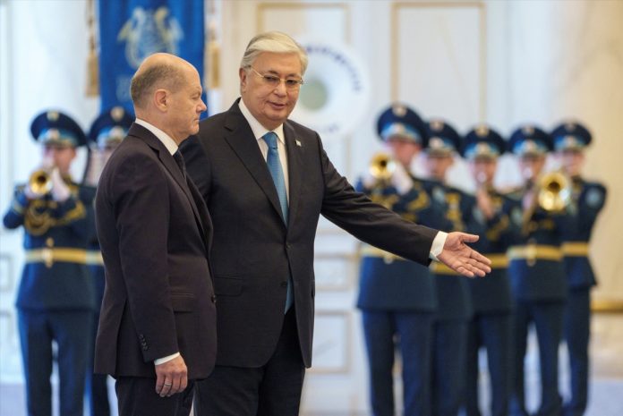 German Chancellor Olaf Scholz, Kazakhstan’s President Kassym-Jomart Tokayev