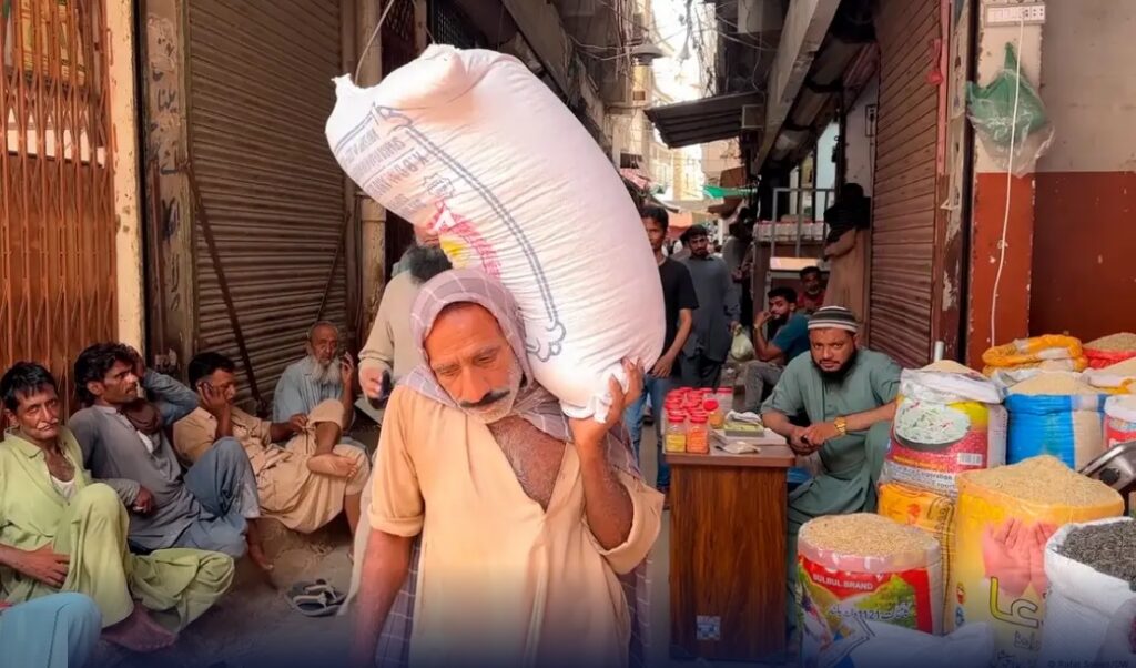 Pakistani labor