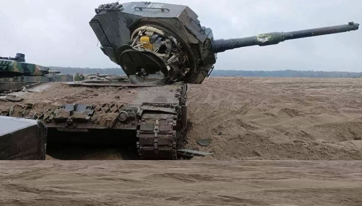 Leopard tank