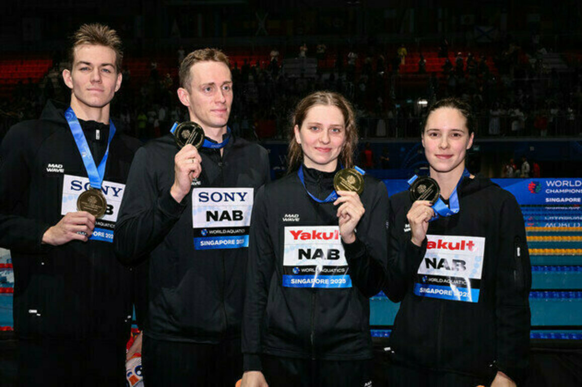 Russian swimmers