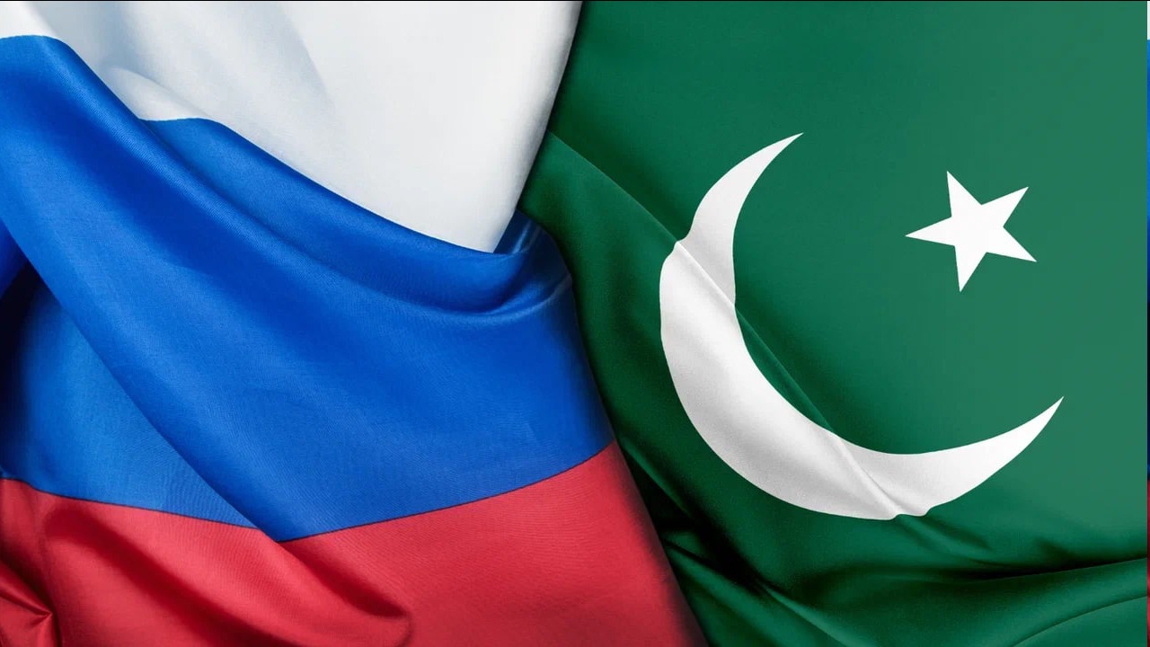 Russia Pakistan Flag